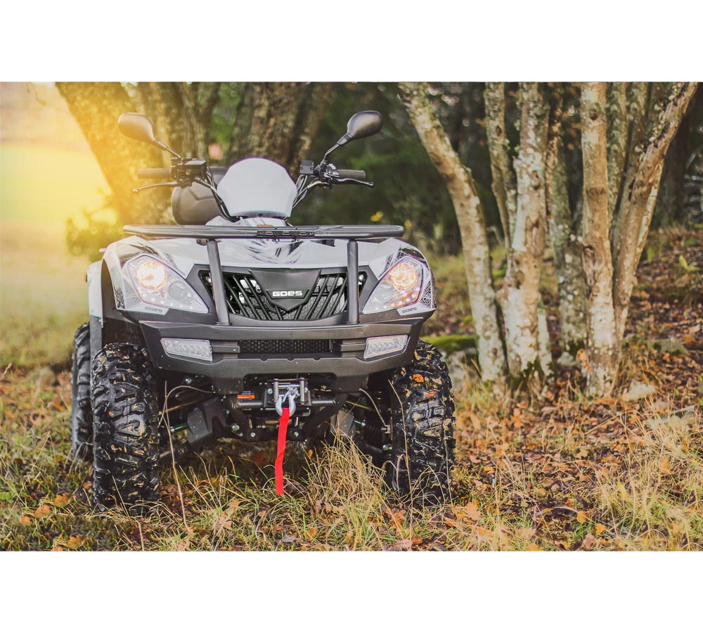 ATV-miljobild mijlöbild fyrhjuling i höstskog
