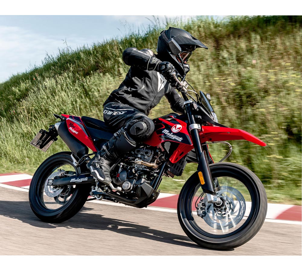 moped-miljo-1 moped actionbild malaguti