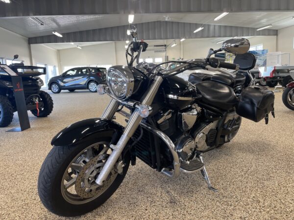 Yamaha XVS 1300 Midnight Star