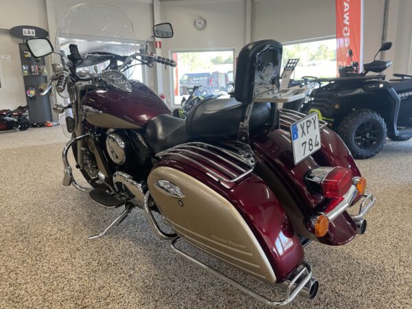 Kawasaki Vulcan 1500 Classic Tourer - Bild 2